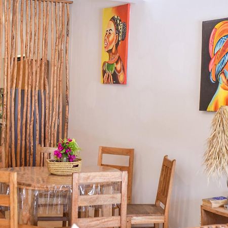 Maracuja Villa Zanzibar บูจู ภายนอก รูปภาพ